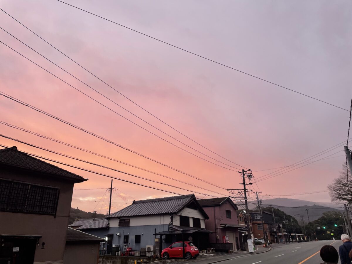 朝焼けの内宮早朝参拝